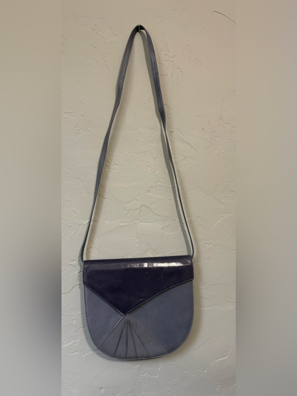 Vintage Bally Leather Crossbody Clutch Bag Purse Made In Italy Two Tone Luxury